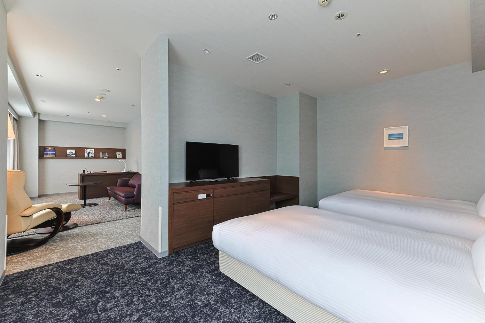 Jr Kyushu Hotel Міядзакі Екстер'єр фото